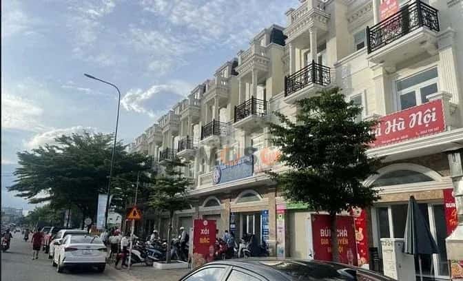 Cho thuê nhà mặt tiền Đường số 5 Dĩ An, Bình Dương – giá 22 triệu — Hình 2 Cho thuê nhà mặt tiền Đường số 5 Dĩ An, Bình Dương – giá 22 triệu — Hình 2