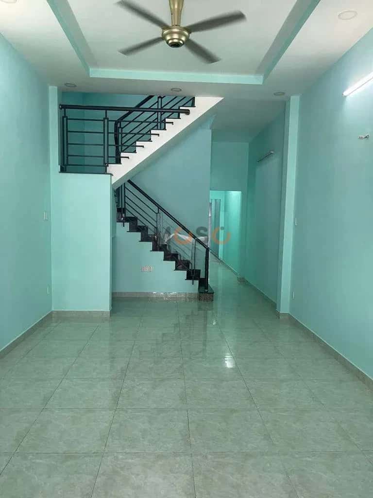 Cho thuê nhà hẻm Phạm Hữu Lầu Huyện Nhà Bè, TP.HCM – 5 phòng ngủ, giá 18 triệu — Hình 2 Cho thuê nhà hẻm Phạm Hữu Lầu Huyện Nhà Bè, TP.HCM – 5 phòng ngủ, giá 18 triệu — Hình 2