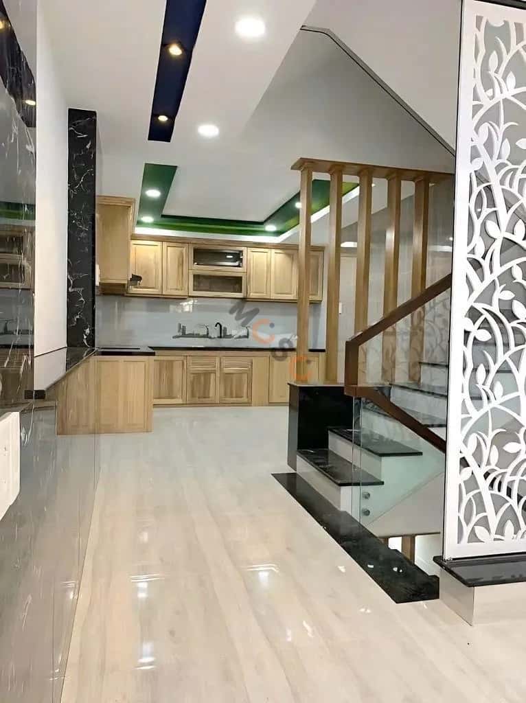 Cho thuê nhà mặt tiền Đường Lê Quang Định Quận Bình Thạnh, TP.HCM – 5 phòng ngủ, giá 22 triệu — Hình 3