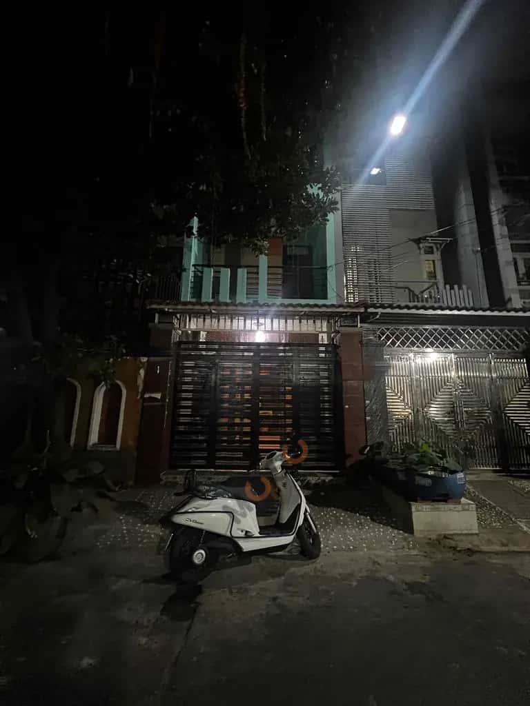 Cho thuê nhà hẻm Mã Lò Bình Tân, Ho Chi Minh – 4 phòng ngủ, giá 12 triệu — Hình 2 Cho thuê nhà hẻm Mã Lò Bình Tân, Ho Chi Minh – 4 phòng ngủ, giá 12 triệu — Hình 2