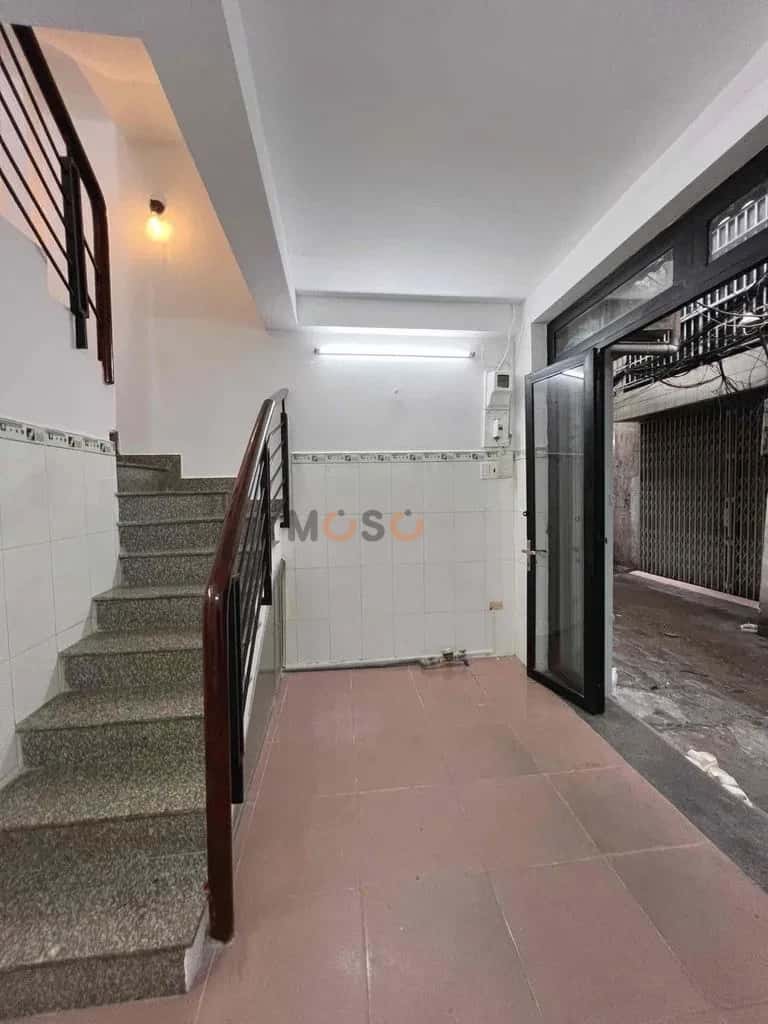 Cho thuê nhà hẻm Đường Thành Thái Quận 10, TP.HCM – 3 phòng ngủ, giá 10 triệu — Hình 2