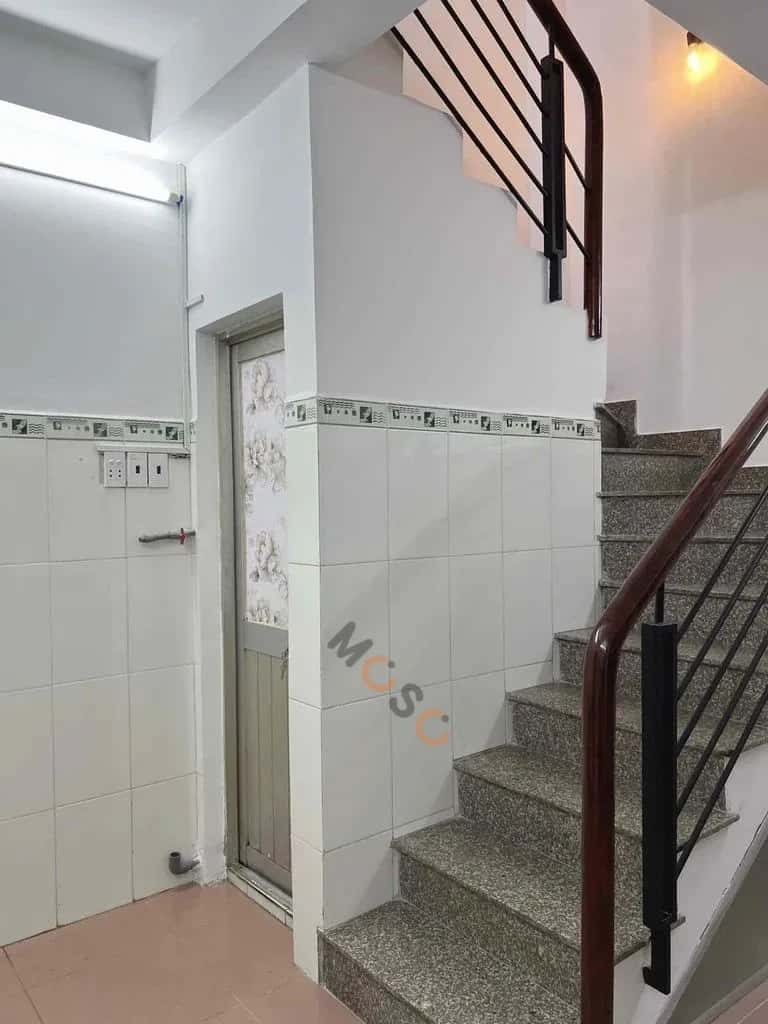 Cho thuê nhà hẻm Đường Thành Thái Quận 10, TP.HCM – 3 phòng ngủ, giá 10 triệu — Hình 3