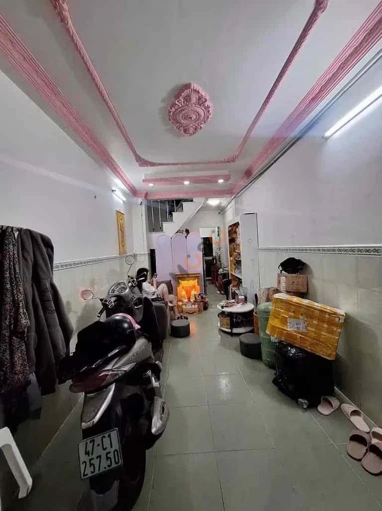 Cho thuê nhà hẻm Đường Lê Hồng Phong Quận 10, TP.HCM – 4 phòng ngủ, giá 13 triệu — Hình 2 Cho thuê nhà hẻm Đường Lê Hồng Phong Quận 10, TP.HCM – 4 phòng ngủ, giá 13 triệu — Hình 2