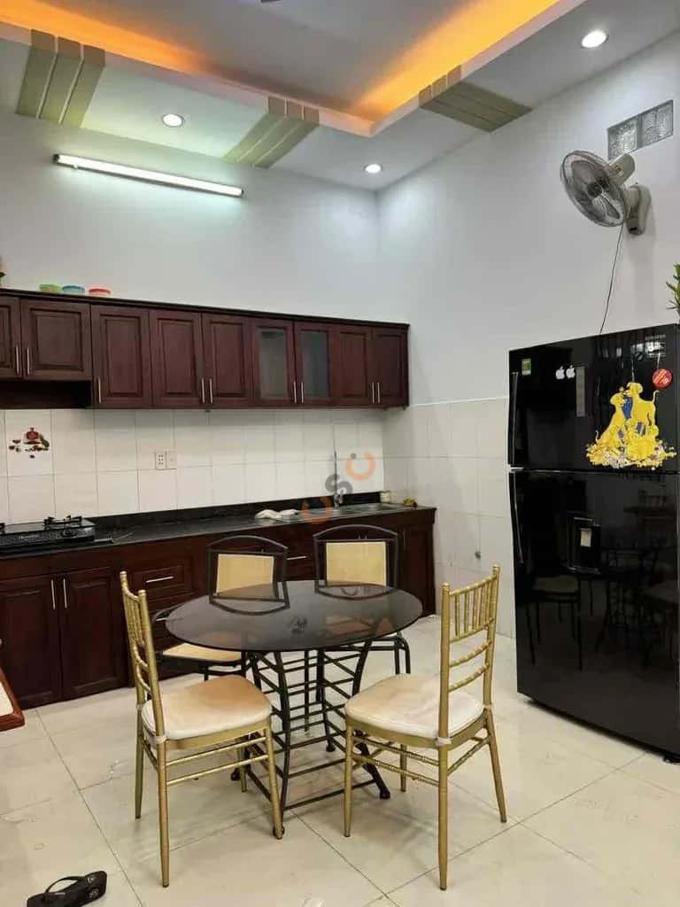 Cho thuê nhà hẻm Song Hành Quận 12, Ho Chi Minh – 4 phòng ngủ, giá 10 triệu — Hình 2