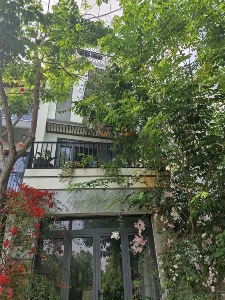 Cho thuê nhà hẻm Đường Lò Lu Quận 9 cũ, TP.HCM – 4 phòng ngủ, giá 12 triệu