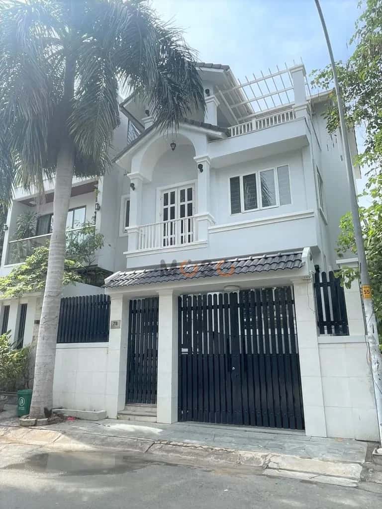 Cho thuê nhà hẻm Cao Đức Lân Quận 2 cũ, TP.HCM – 5 phòng ngủ, giá 40 triệu