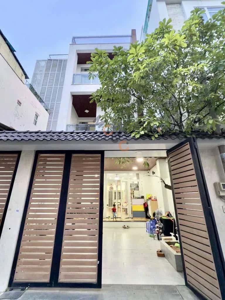 Cho thuê nhà hẻm Đường Sư Vạn Hạnh Quận 10, TP.HCM – 5 phòng ngủ, giá 18 triệu