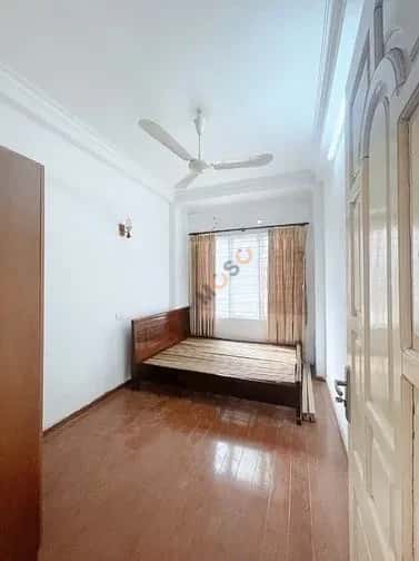 Cho thuê nhà hẻm Ngũ Nhạc Hoàng Mai, Hà Nội – 6 phòng ngủ, giá 12 triệu — Hình 3