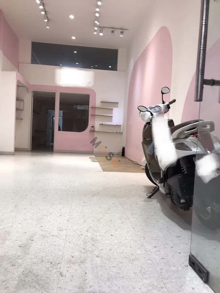Cho thuê nhà mặt tiền Đường Nguyễn Tri Phương Quận 5, TP.HCM – 4 phòng ngủ, giá 18 triệu — Hình 3