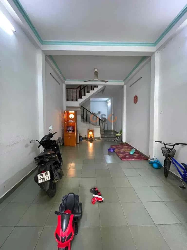 Cho thuê nhà mặt tiền Đường Số 11 Quận 9 cũ, TP.HCM – 3 phòng ngủ, giá 15 triệu — Hình 2