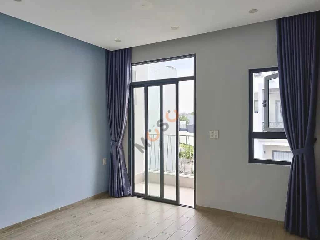 Cho thuê nhà hẻm Bưng Ông Thoàn Quận 9 cũ, TP.HCM – 4 phòng ngủ, giá 11 triệu — Hình 2