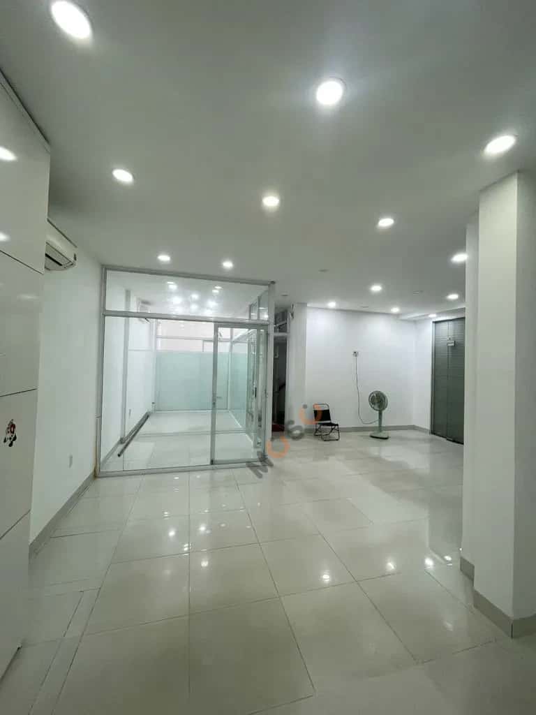Cho thuê nhà mặt tiền Đường Tam Đảo Quận 10, TP.HCM – 4 phòng ngủ, giá 40 triệu — Hình 3