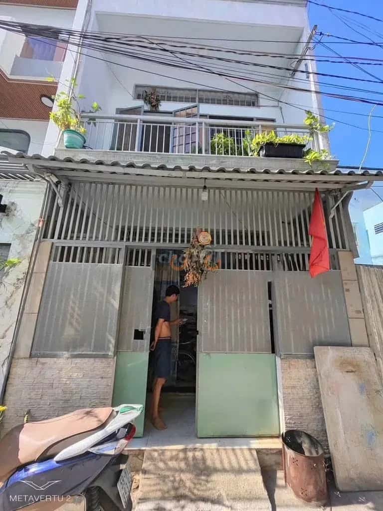 Cho thuê nhà hẻm Đường Độc Lập Quận Tân Phú, TP.HCM – 3 phòng ngủ, giá 9 triệu Cho thuê nhà hẻm Đường Độc Lập Quận Tân Phú, TP.HCM – 3 phòng ngủ, giá 9 triệu