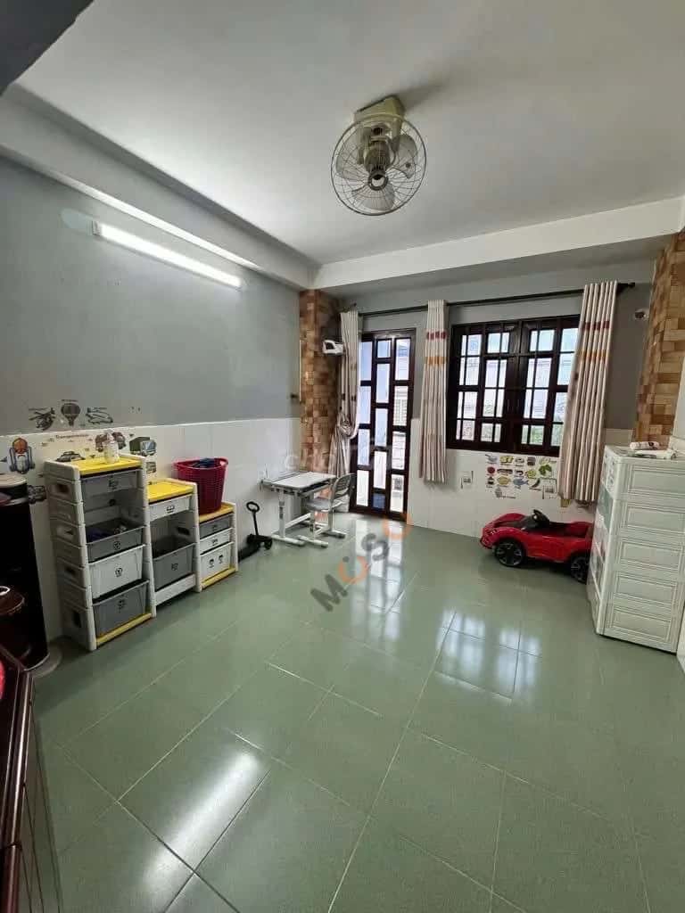 Cho thuê nhà hẻm Đường Nguyễn Kiệm Quận Phú Nhuận, TP.HCM – 2 phòng ngủ, giá 10 triệu — Hình 3