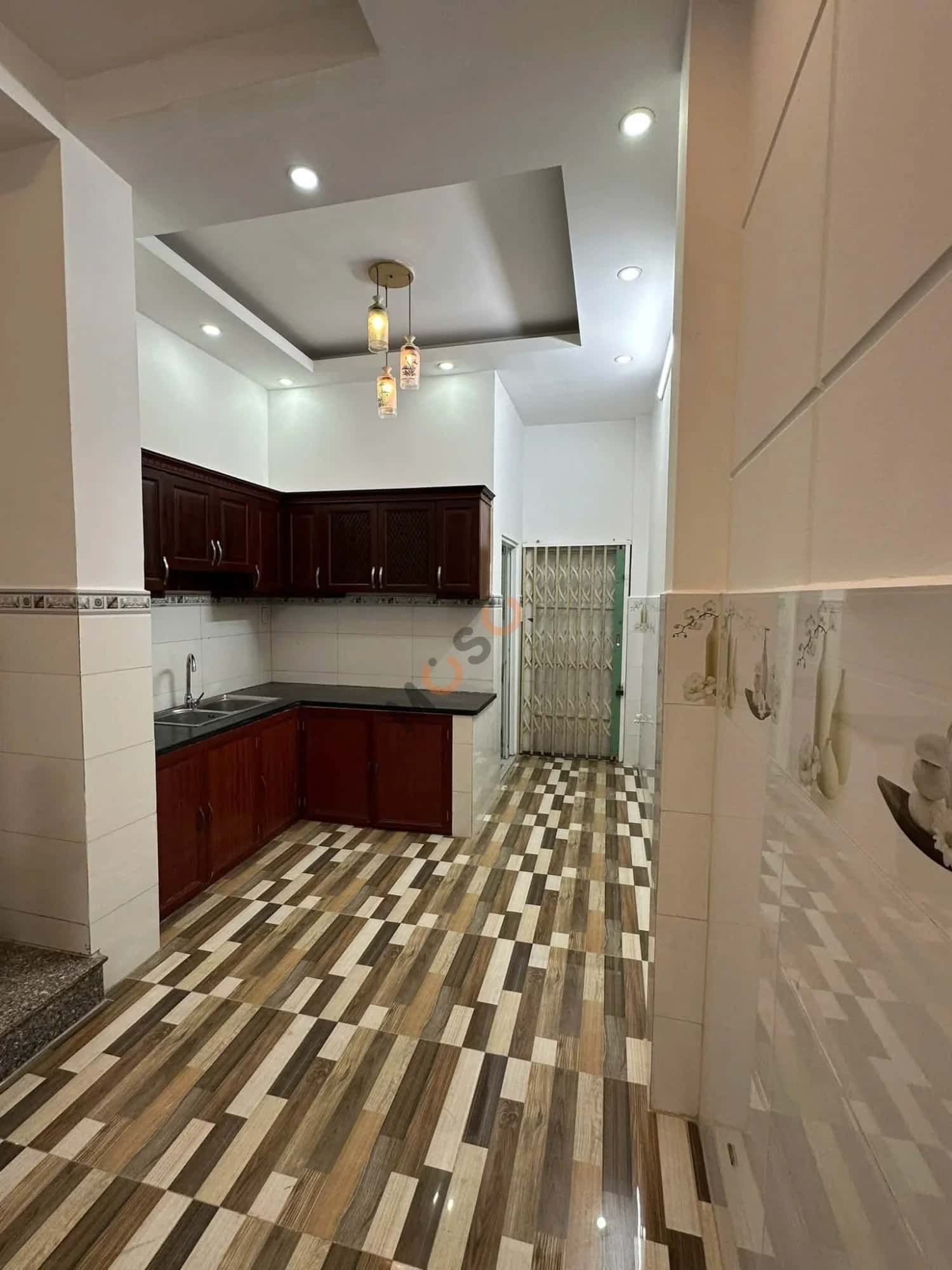Bán nhà mặt tiền Trần Văn Thành  Quận 8, TP.HCM – 2 phòng ngủ, giá 5.4 tỷ - ảnh 4