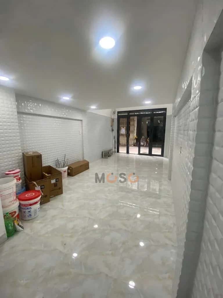 Cho thuê nhà hẻm Đường Cao Đạt Quận 5, TP.HCM – 3 phòng ngủ, giá 17.5 triệu — Hình 2