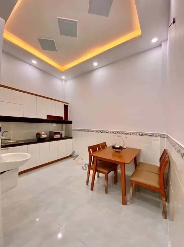 Cho thuê nhà hẻm Đường Nguyễn Tri Phương Quận 10, TP.HCM – 4 phòng ngủ, giá 16 triệu — Hình 3