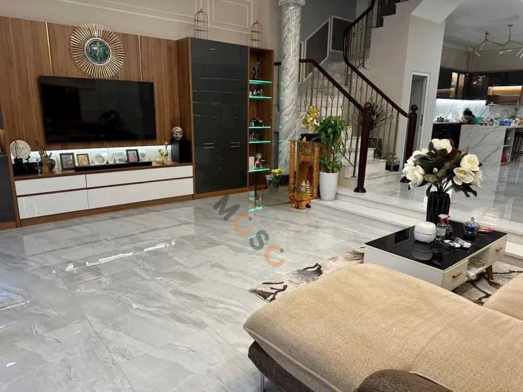 Cho thuê nhà hẻm Hẻm 196 Tân Sơn Nhì Quận Tân Phú, TP.HCM – 5 phòng ngủ, giá 18 triệu — Hình 2