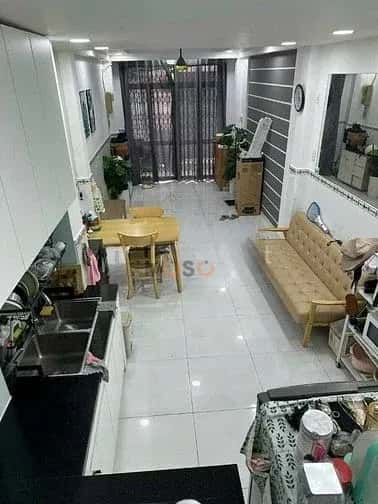 Cho thuê nhà hẻm Đường Lê Thị Riêng Quận 1, TP.HCM – 5 phòng ngủ, giá 25 triệu — Hình 3
