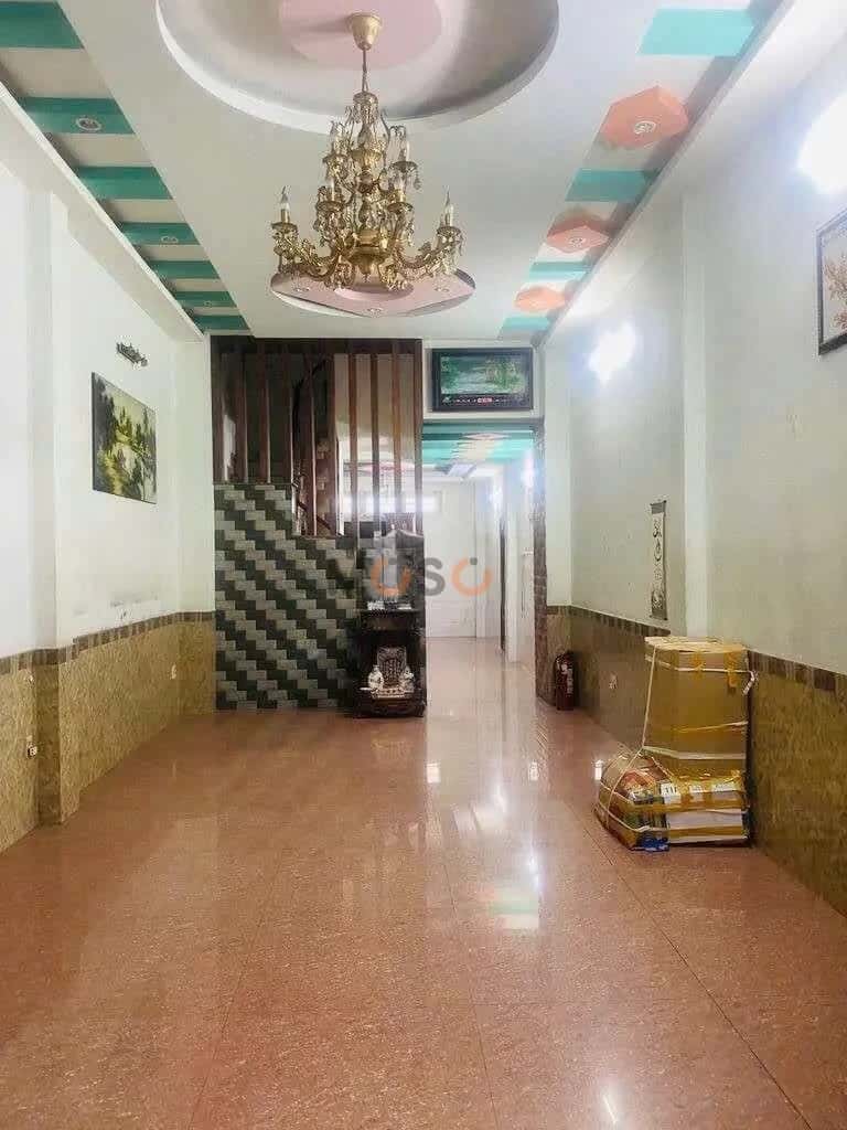 Cho thuê nhà hẻm Đường Ni Sư Huỳnh Liên Quận Tân Bình, TP.HCM – 5 phòng ngủ, giá 18 triệu — Hình 2 Cho thuê nhà hẻm Đường Ni Sư Huỳnh Liên Quận Tân Bình, TP.HCM – 5 phòng ngủ, giá 18 triệu — Hình 2