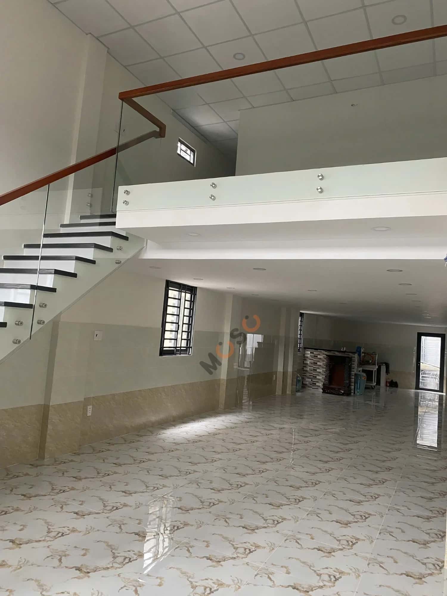 Bán nhà mặt tiền Hiền Vương Quận Tân Phú, TP.HCM – 2 phòng ngủ, giá 8 tỷ — Hình 2 Bán nhà mặt tiền Hiền Vương Quận Tân Phú, TP.HCM – 2 phòng ngủ, giá 8 tỷ — Hình 2