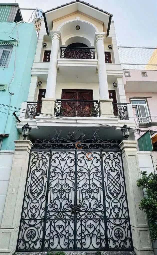Cho thuê nhà hẻm Dương Quảng Hàm Quận Gò Vấp, TP.HCM – 4 phòng ngủ, giá 15 triệu