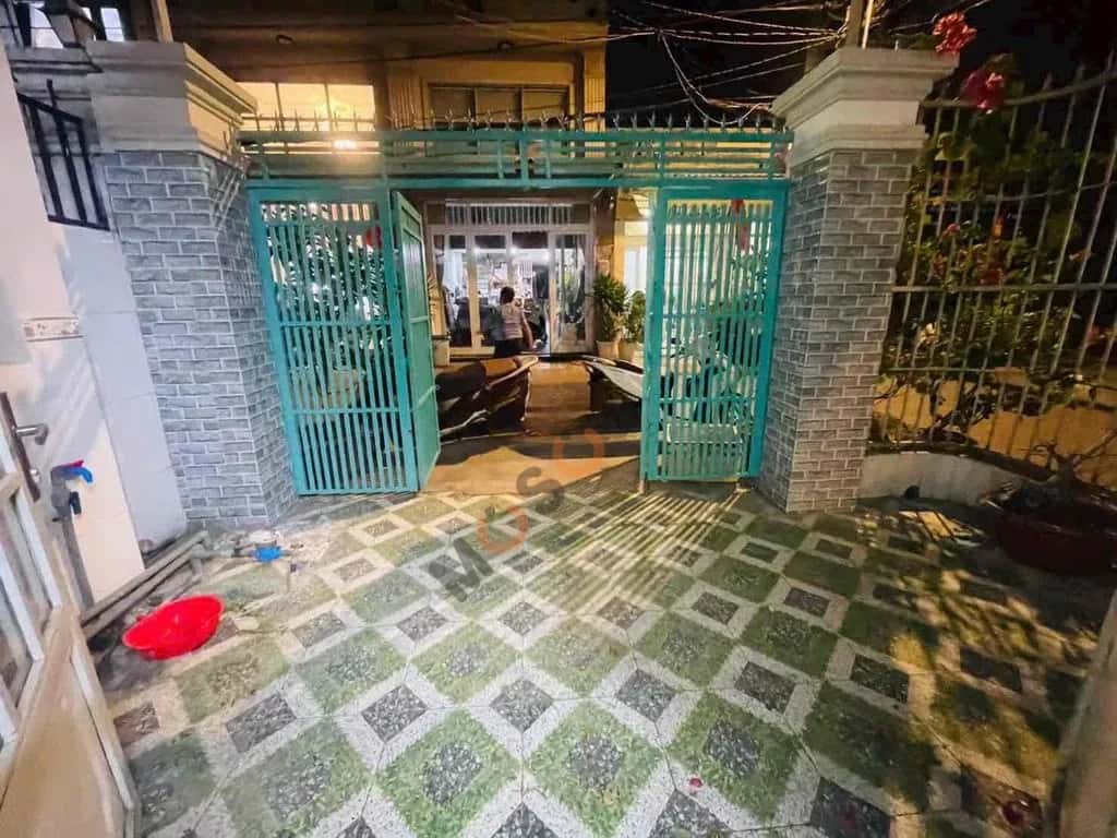 Cho thuê nhà hẻm Số 51 Gò Vấp, Ho Chi Minh – 2 phòng ngủ, giá 10 triệu — Hình 2 Cho thuê nhà hẻm Số 51 Gò Vấp, Ho Chi Minh – 2 phòng ngủ, giá 10 triệu — Hình 2