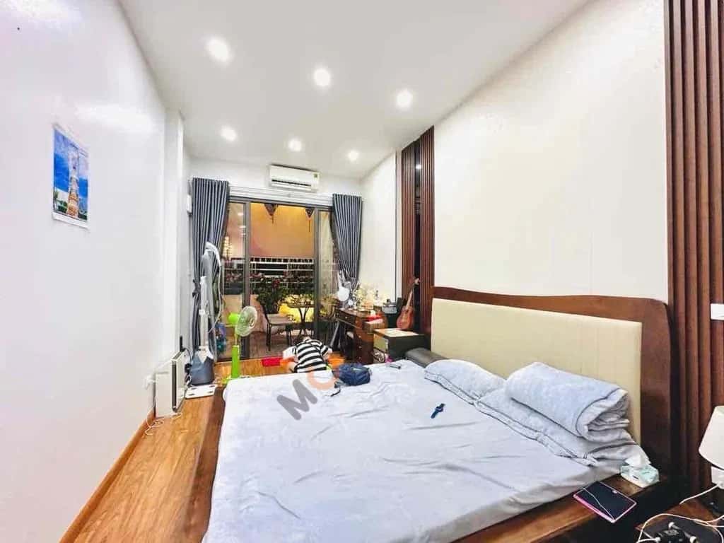 Cho thuê nhà hẻm Phố Đội Cấn Ngọc Hà, Hà Nội – 5 phòng ngủ, giá 14 triệu — Hình 3