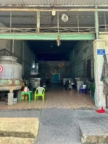 Cho thuê kho, nhà xưởng Đường Hoàng Xuân Hoành Quận Tân Phú, TP.HCM – giá 28 triệu — Hình 2 Cho thuê kho, nhà xưởng Đường Hoàng Xuân Hoành Quận Tân Phú, TP.HCM – giá 28 triệu — Hình 2