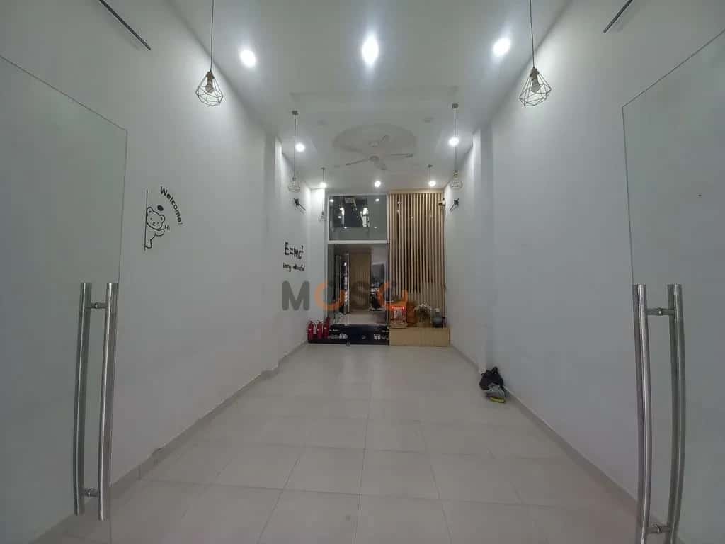 Cho thuê nhà mặt tiền Nguyễn Gia Trí Quận Bình Thạnh, TP.HCM – giá 20 triệu