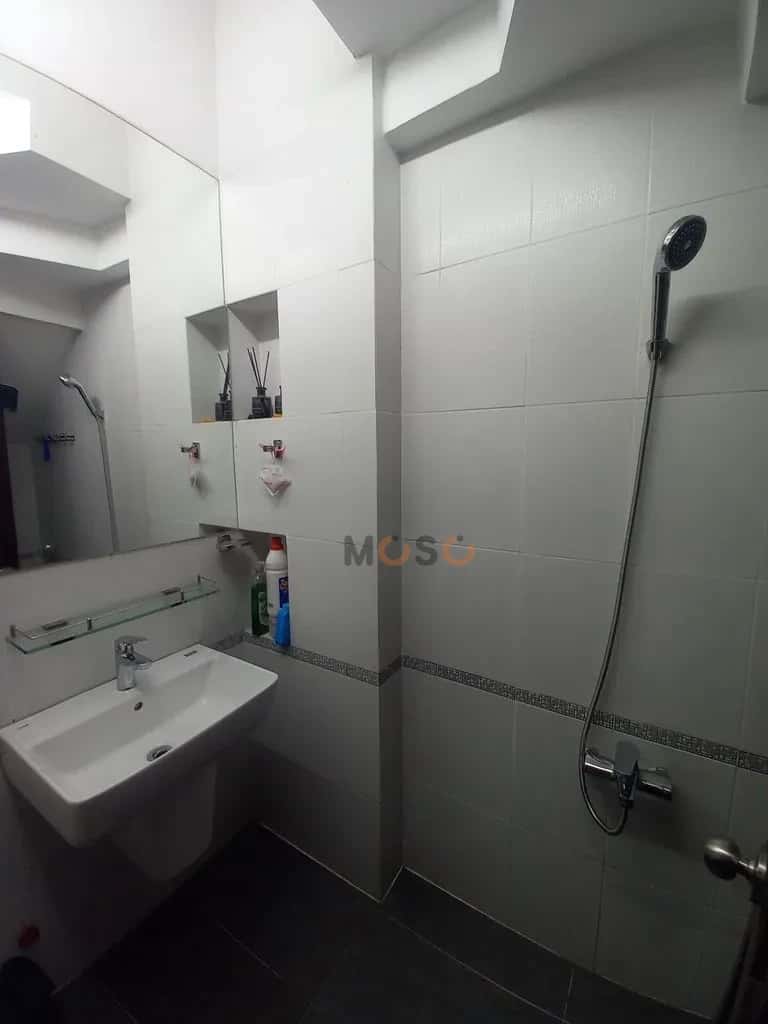 Cho thuê nhà mặt tiền Nguyễn Gia Trí Quận Bình Thạnh, TP.HCM – giá 20 triệu — Hình 3