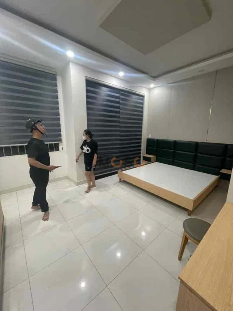 Cho thuê nhà hẻm Quận 9 cũ, Ho Chi Minh – 2 phòng ngủ, giá 13 triệu — Hình 2