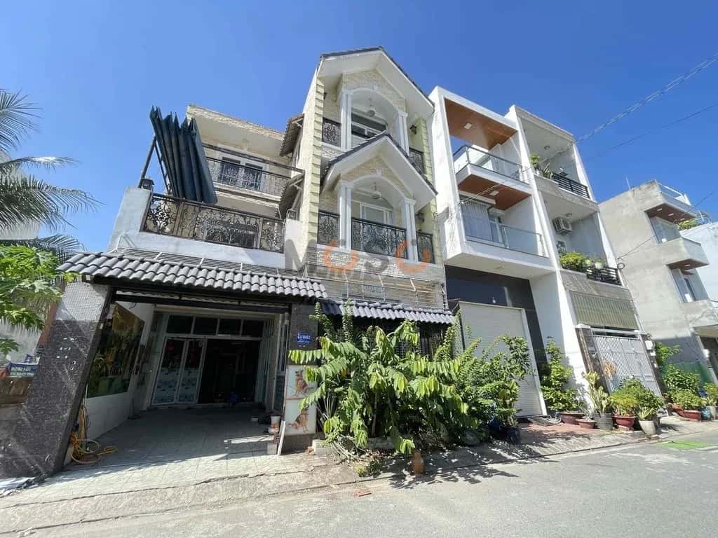 Cho thuê văn phòng Đường Số 8 Thủ Đức, TP.HCM – 9 phòng ngủ, giá 26 triệu