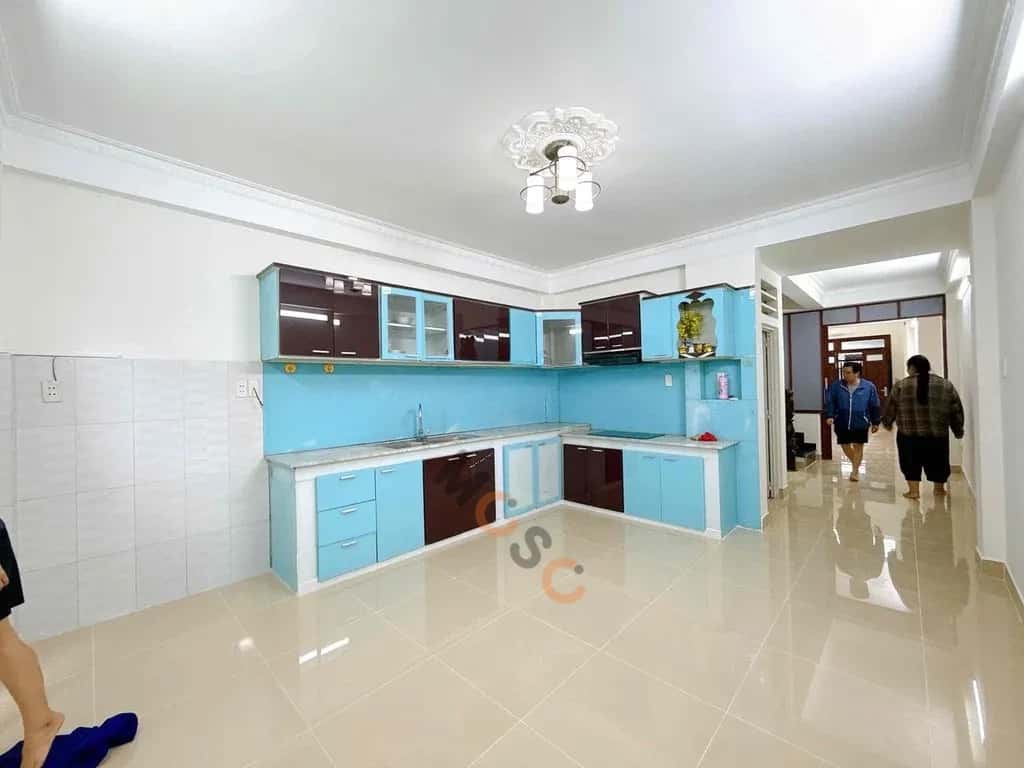 Cho thuê nhà hẻm Hẻm 90 Trần Hưng Đạo Tân Phú, TP.HCM – 4 phòng ngủ, giá 18 triệu — Hình 2