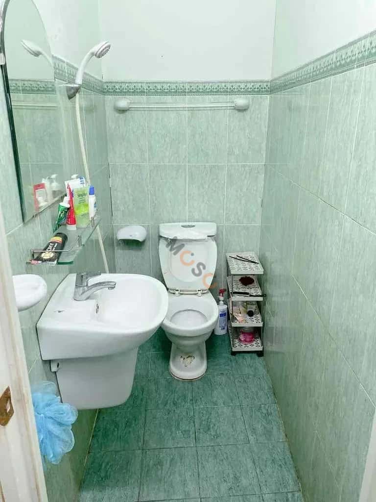 Cho thuê phòng trọ Đường Hồng Hà Quận Tân Bình, TP.HCM – 1 phòng ngủ, giá 2.5 triệu — Hình 3 Cho thuê phòng trọ Đường Hồng Hà Quận Tân Bình, TP.HCM – 1 phòng ngủ, giá 2.5 triệu — Hình 3