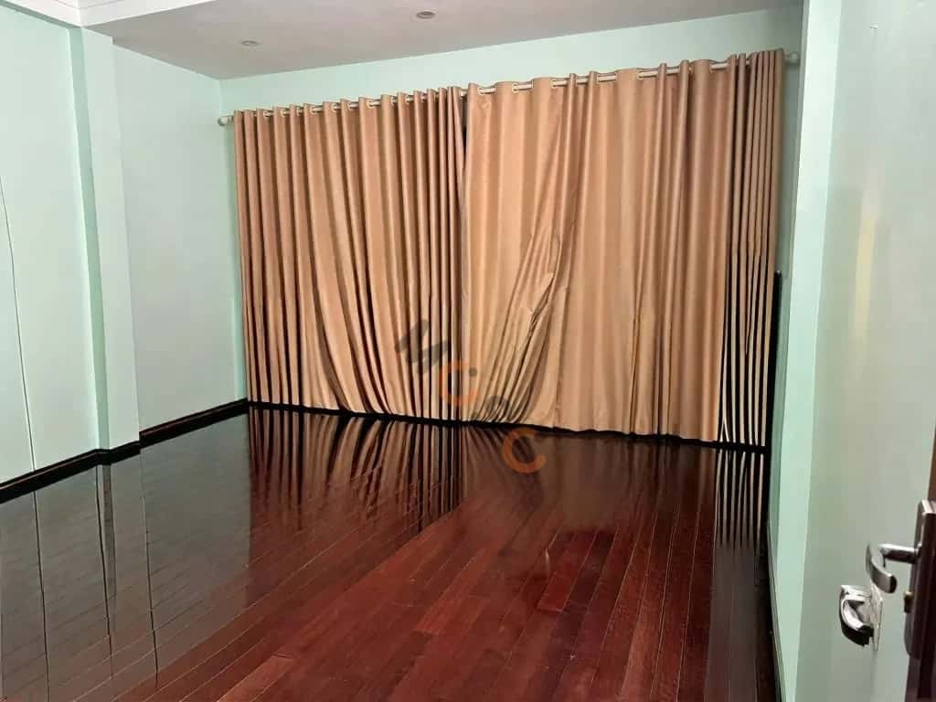 Cho thuê nhà hẻm Hà Đông, Hà Nội – 4 phòng ngủ, giá 18 triệu — Hình 2 Cho thuê nhà hẻm Hà Đông, Hà Nội – 4 phòng ngủ, giá 18 triệu — Hình 2