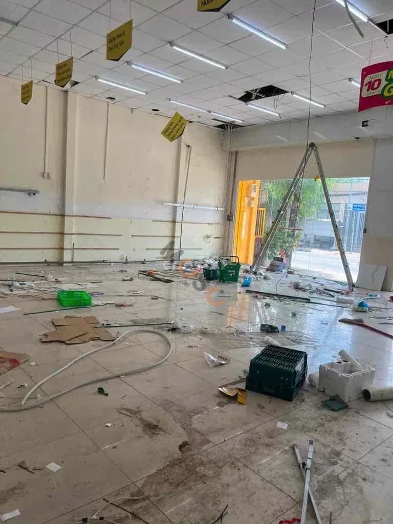 Cho thuê nhà mặt tiền Hẻm 128 Huyện Hóc Môn, TP.HCM – 4 phòng ngủ, giá 28 triệu — Hình 3 Cho thuê nhà mặt tiền Hẻm 128 Huyện Hóc Môn, TP.HCM – 4 phòng ngủ, giá 28 triệu — Hình 3