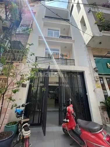 Cho thuê nhà hẻm Thành Thái Quận 10, TP.HCM – 4 phòng ngủ, giá 40 triệu — Hình 2 Cho thuê nhà hẻm Thành Thái Quận 10, TP.HCM – 4 phòng ngủ, giá 40 triệu — Hình 2