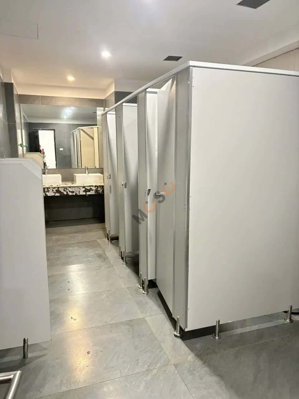 Cho thuê văn phòng Đống Đa, Hà Nội – giá 350 triệu — Hình 2 Cho thuê văn phòng Đống Đa, Hà Nội – giá 350 triệu — Hình 2