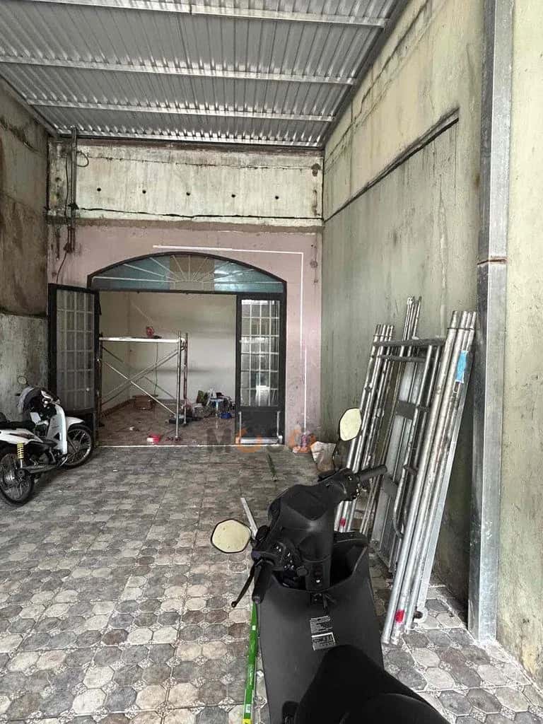 Cho thuê nhà hẻm Quốc lộ 1 Huyện Hóc Môn, TP.HCM – giá 6 triệu — Hình 3