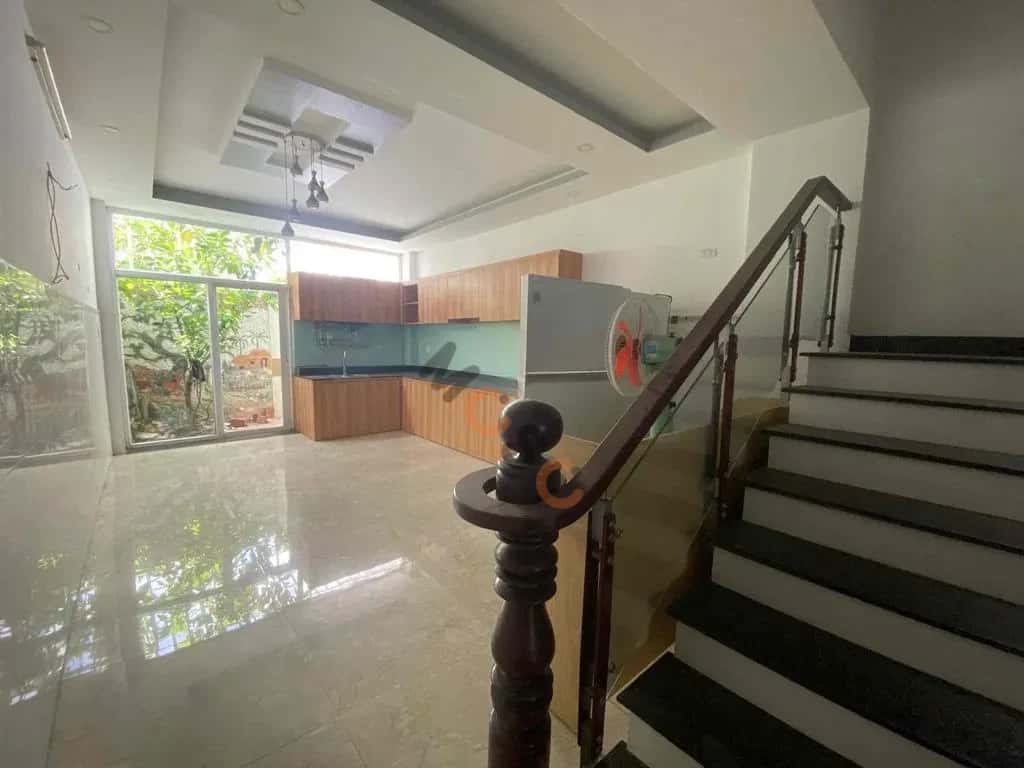 Cho thuê nhà mặt tiền KDC Nam Long Quận 7, TP.HCM – 5 phòng ngủ, giá 28 triệu
