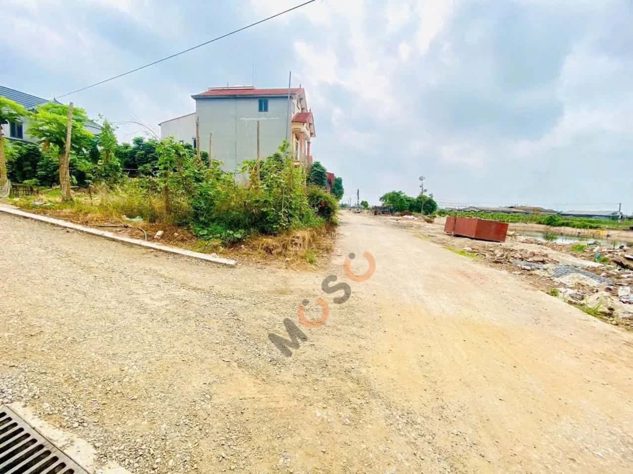 Bán đất hẻm đường Làng Chử Xá Huyện Văn Giang, Hưng Yên – giá 4.9 tỷ Bán đất hẻm đường Làng Chử Xá Huyện Văn Giang, Hưng Yên – giá 4.9 tỷ