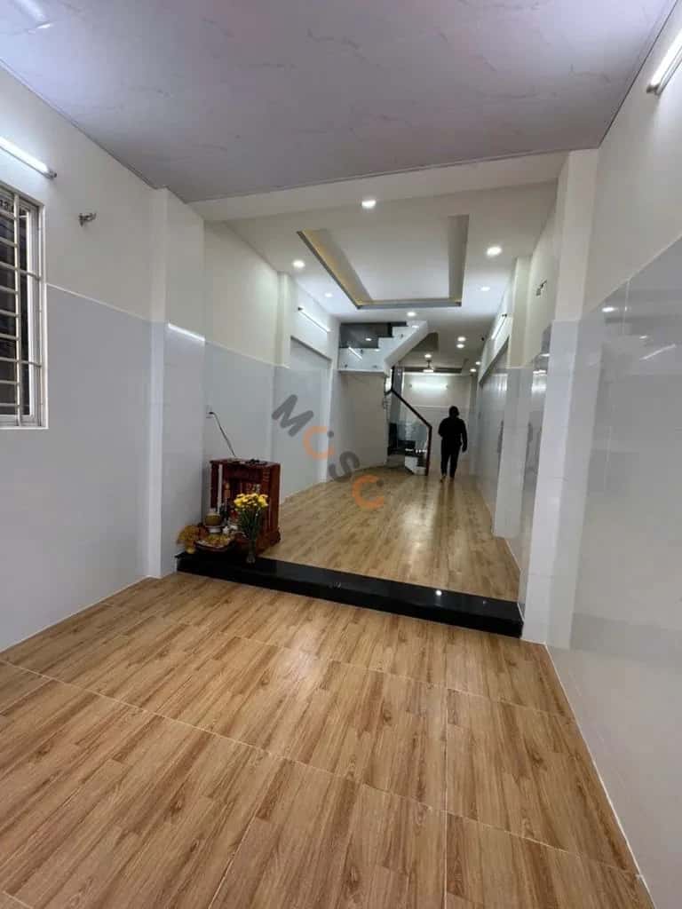 Cho thuê nhà mặt tiền Nguyễn Sơn Tân Phú, TP.HCM – 4 phòng ngủ, giá 12 triệu — Hình 2