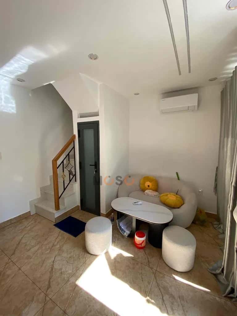 Cho thuê nhà mặt tiền Văn Cao Quận Tân Phú, Ho Chi Minh – 3 phòng ngủ, giá 10 triệu — Hình 3