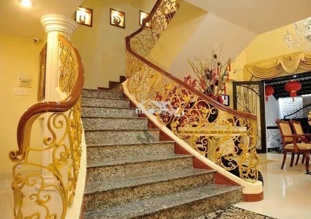 Cho thuê nhà hẻm Nguyễn Trung Ngạn Quận 1, TP.HCM – giá 38 triệu — Hình 2