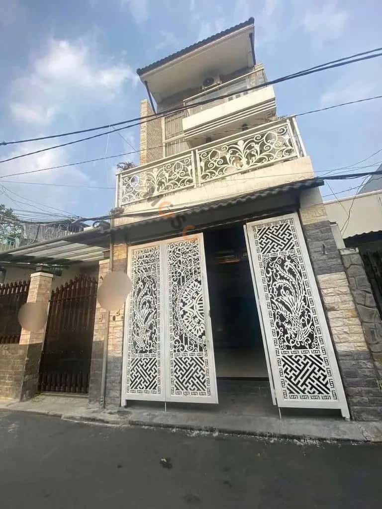 Cho thuê nhà hẻm Đường Kha Vạn Cân Quận Thủ Đức cũ, TP.HCM – 4 phòng ngủ, giá 16 triệu
