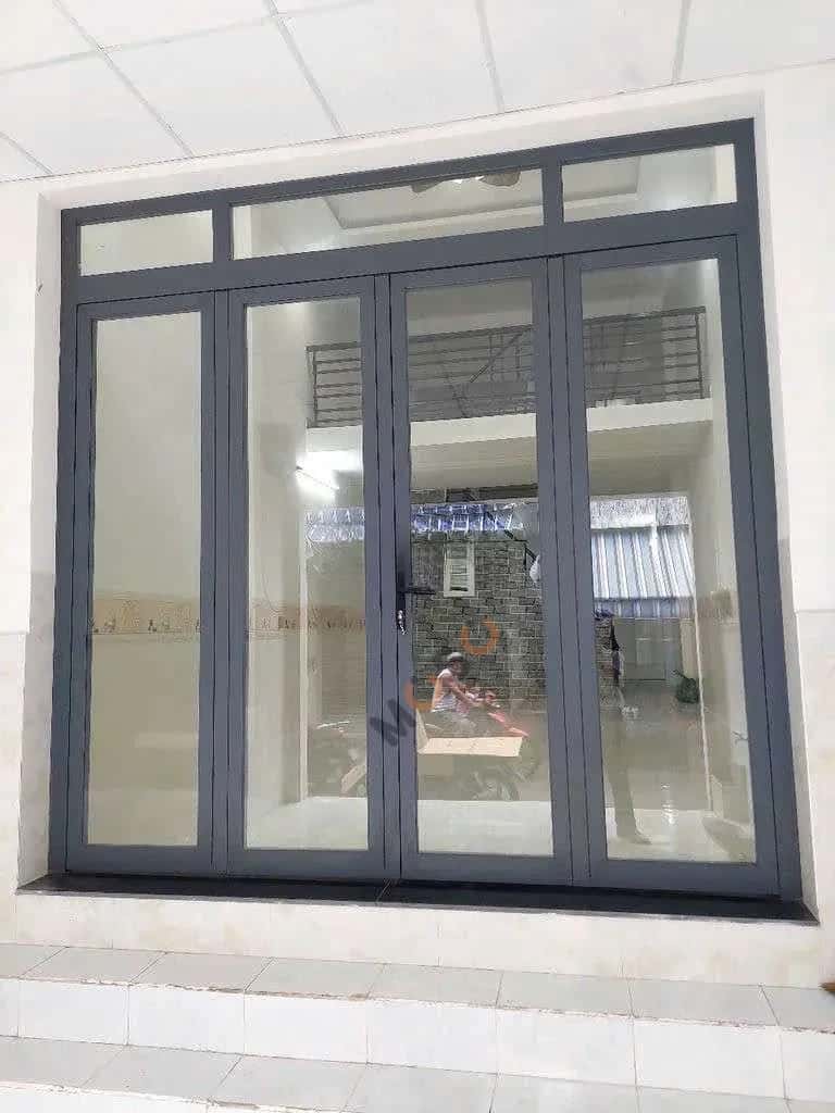 Cho thuê nhà mặt tiền Chợ Linh Xuân Quận Thủ Đức cũ, Ho Chi Minh – 3 phòng ngủ, giá 15 triệu