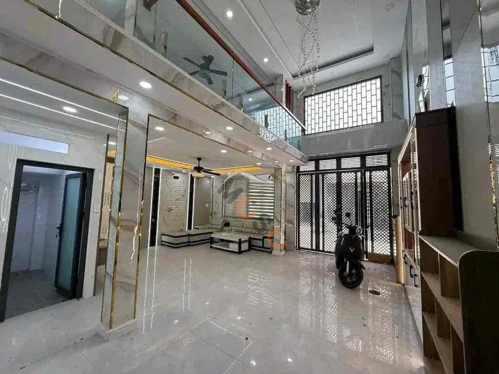 Cho thuê nhà hẻm Thạnh Lọc Quận 12, TP.HCM – 5 phòng ngủ, giá 18 triệu — Hình 3 Cho thuê nhà hẻm Thạnh Lọc Quận 12, TP.HCM – 5 phòng ngủ, giá 18 triệu — Hình 3