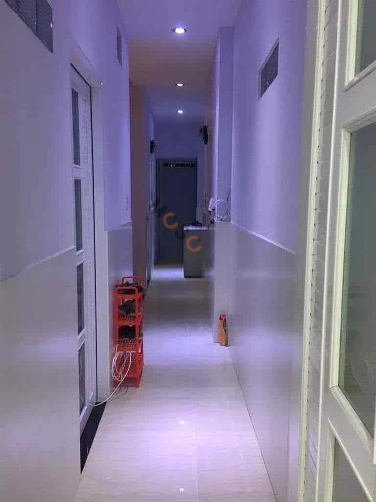 Cho thuê phòng trọ Đường Khánh Hội Quận 4, TP.HCM – 1 phòng ngủ, giá 2.5 triệu — Hình 3