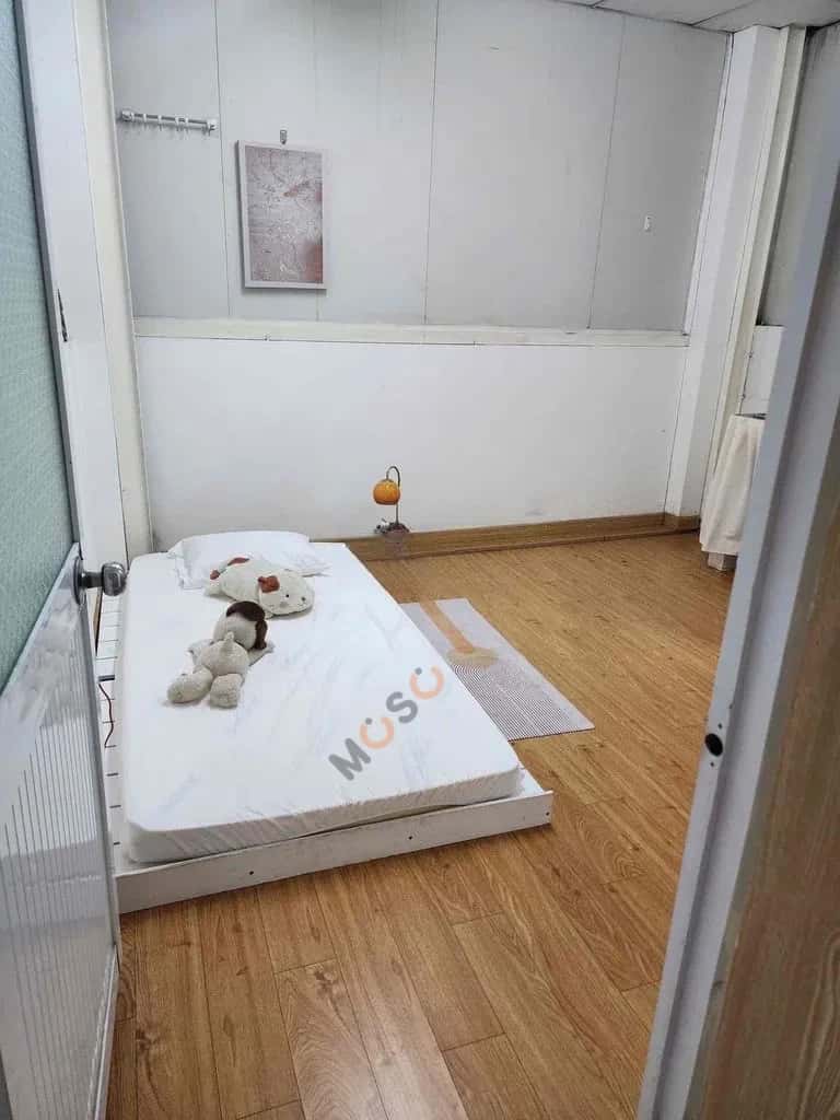 Cho thuê căn hộ chung cư Đường Bàu Bàng Quận Tân Bình, TP.HCM – 1 phòng ngủ, giá 3 triệu — Hình 2